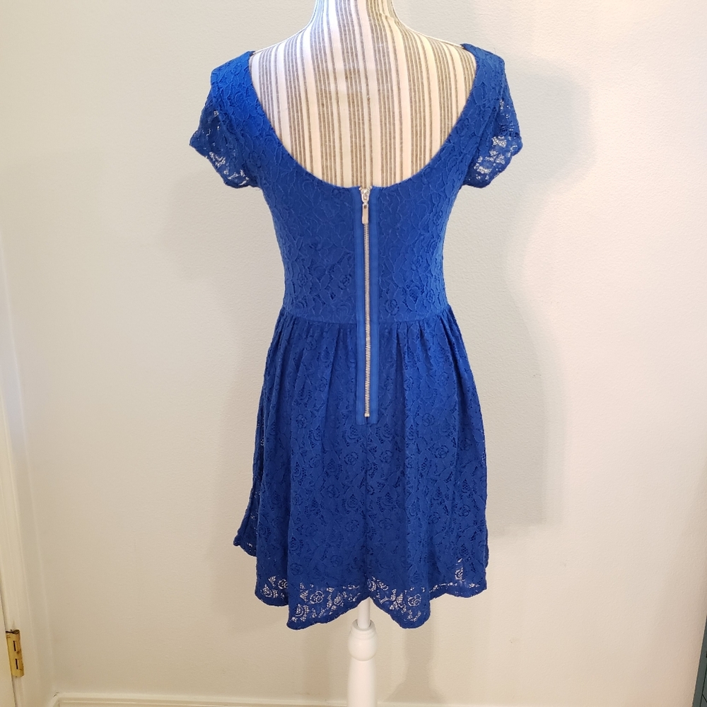 B Darlin Juniors' Lace Scoop Back Dress - Cobalt - Picture 3 of 4